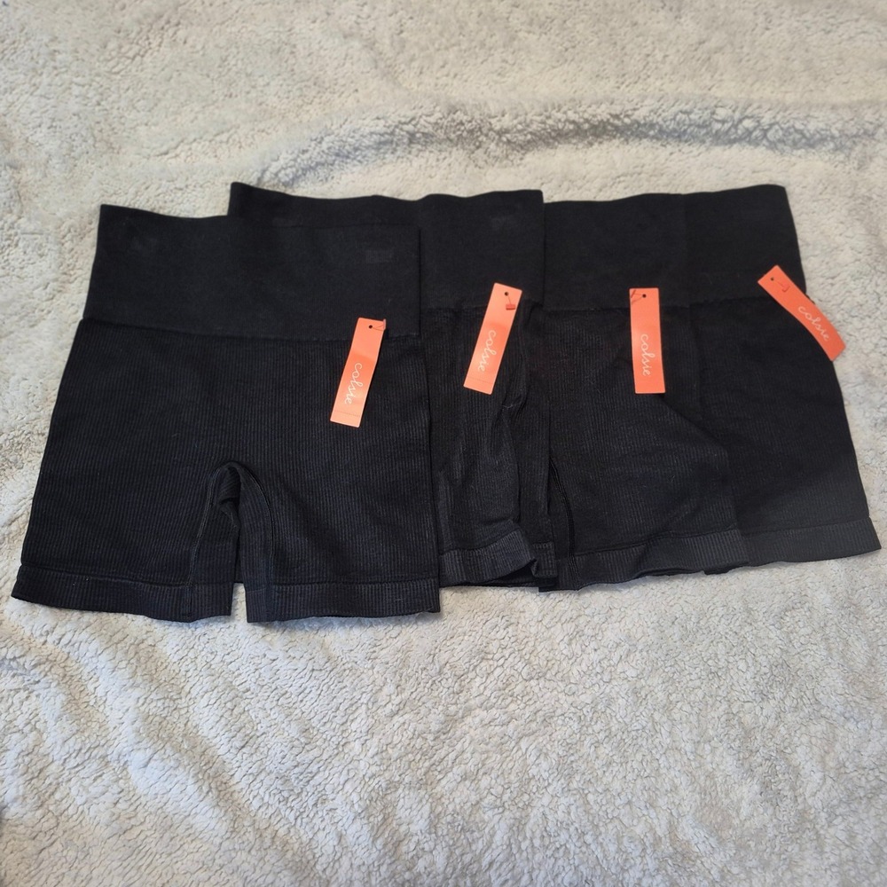 Colsie Women Black Seamless Rib Bike Shorts High Waist XS Set of 4 NWT